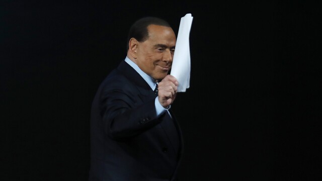 Štátny pohreb pre talianskeho politika Berlusconiho. Zúčastní sa ho aj prezident Mattarella
