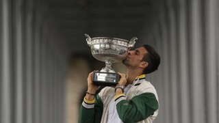 Svetová jednotka Djokovič vyhral Roland Garros, získal tak rekordný 23. grandslamový titul