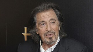 Radostná správa pre americkú hviezdu. Al Pacino sa vo veku 83 rokov znova stal otcom