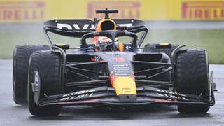 Upršanej kvalifikácii kraľoval Verstappen. Hülkenberga o druhé miesto pripravila penalizácia