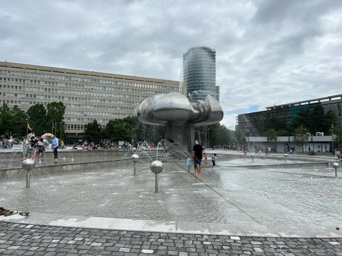 Fontána na Námestí slobody