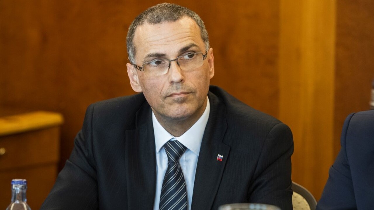 Prieskum: Najviac Slovákov verí Žilinkovi. Ako vnímajú Lipšica a Hamrana?