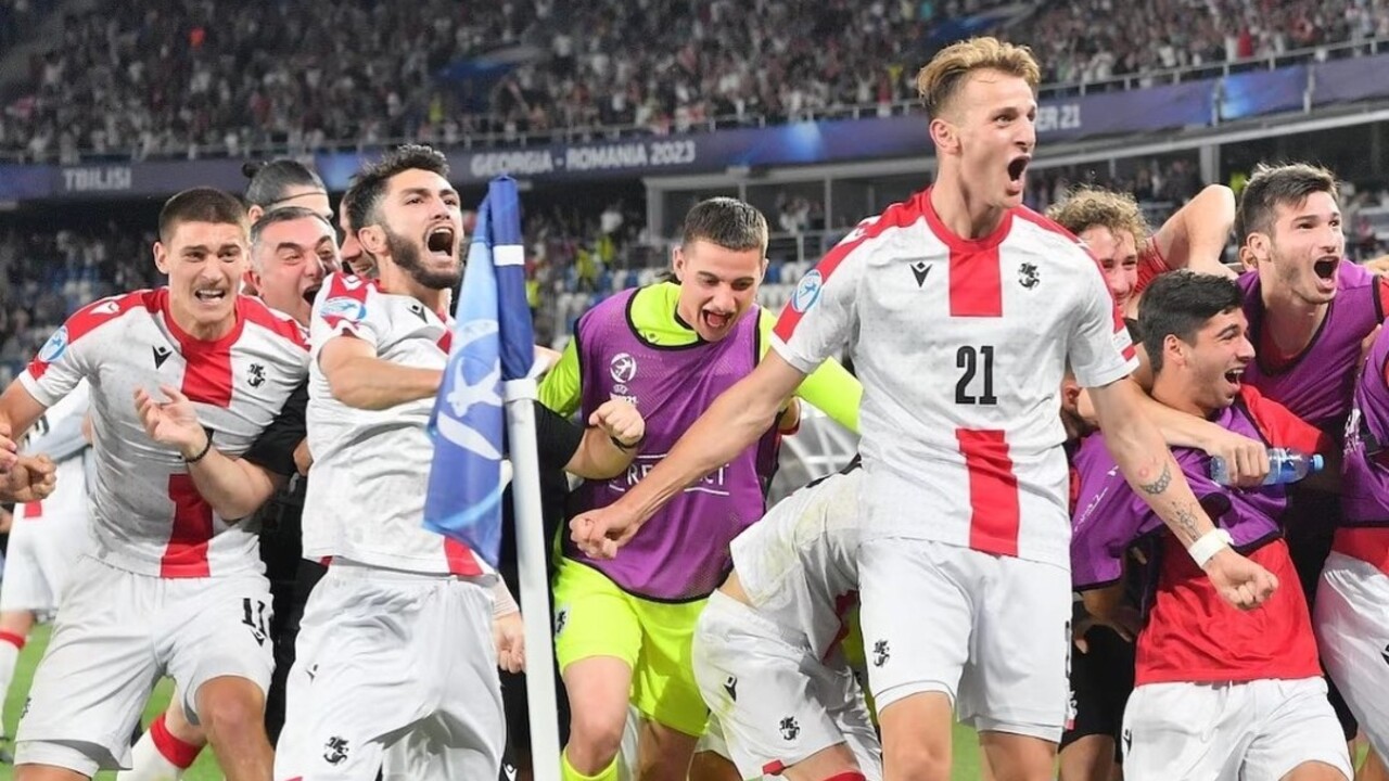 Všetci ich podceňovali, oni im vytreli zrak! Inšpiratívny príbeh týchto futbalistov sa zapisuje do histórie