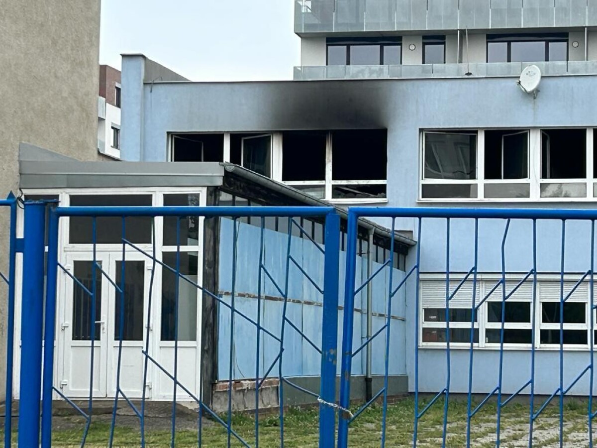 Gymnázium - požiar