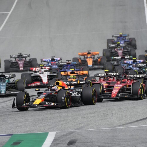 Formula 1 spoznala kalendár pre budúcu sezónu. Ohľad brali na ramadán aj logistiku