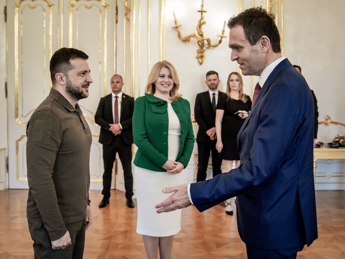 Predseda vlády potvrdil pokračovanie podpory Ukrajine