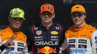 F1: Pole position v Silverstone vybojoval Verstappen, v prvej trojke Norris i Piastri