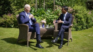 Biden v Británii: Stretol sa s premiérom. S kráľom Karolom III. diskutoval pri čaji o klíme