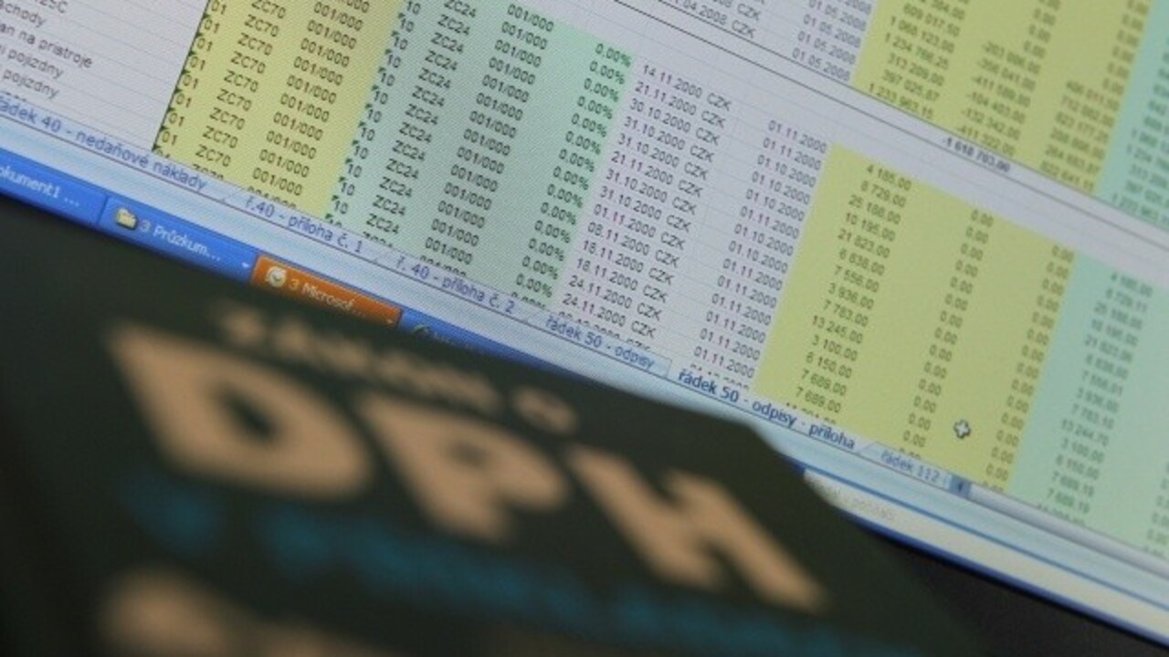 Slovensko sa topí v dlhoch a štátnu kasu treba ozdraviť. Vláda pripravuje vyššie dane