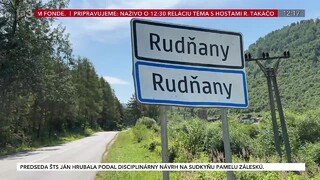 Skrývajú sa v kríkoch a hádžu po autách kamene. Vodiči by mali byť v strehu