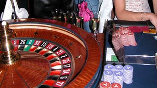 Ľudská závisť ho obrala o tisíce. Výhercu okradli svedkovia jeho výhry