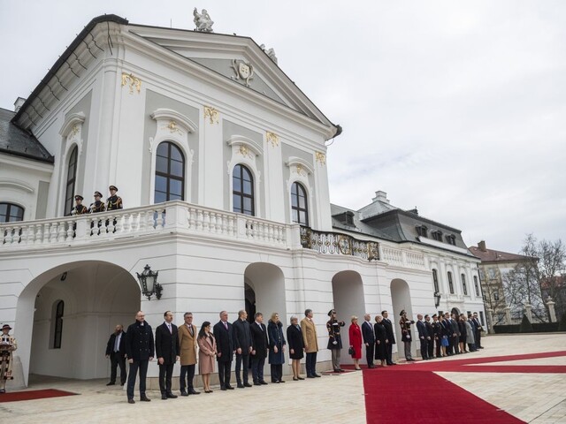 V prezidentskom paláci nahlásili bombu. Policajti hrozbu vyvrátili