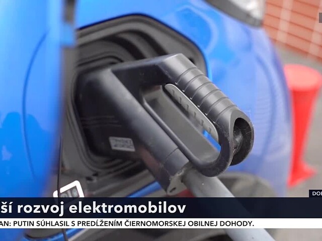 Automobilový priemysel prechádza transformáciou. Budúcnosťou sú elektromobily
