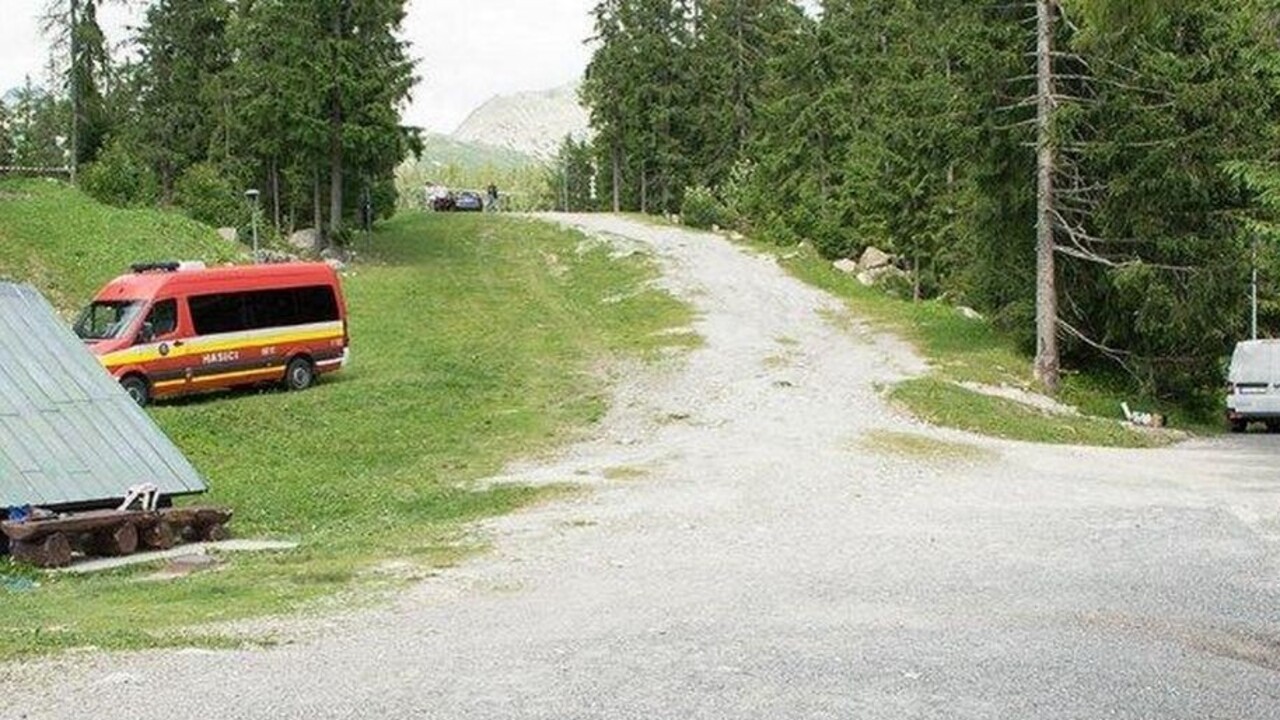 Brutálna vražda na Štrbskom Plese: Muž obeti držal hlavu v jazere až kým ju neutopil