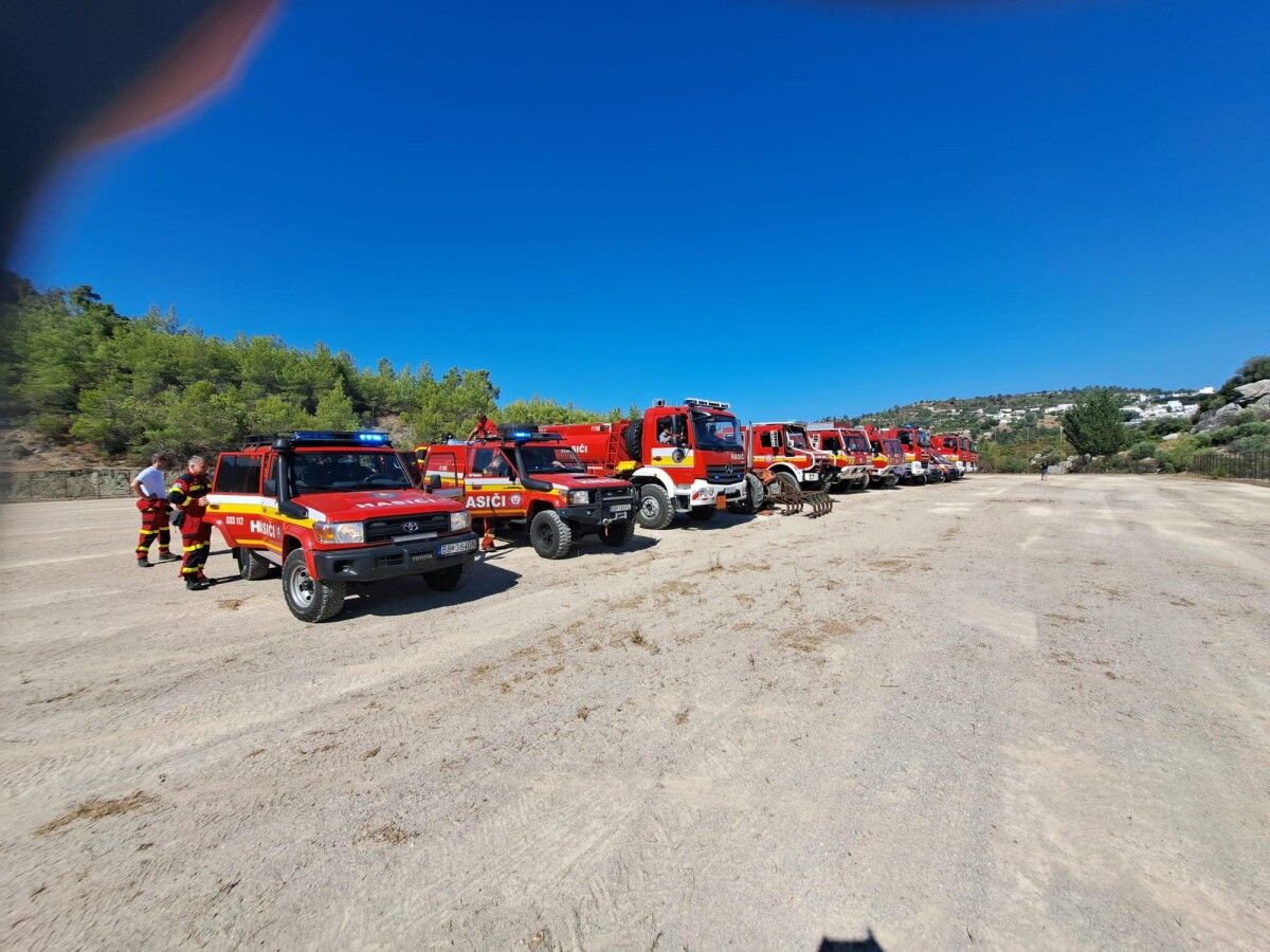 Slovenskí hasiči už pomáhajú na Rodose