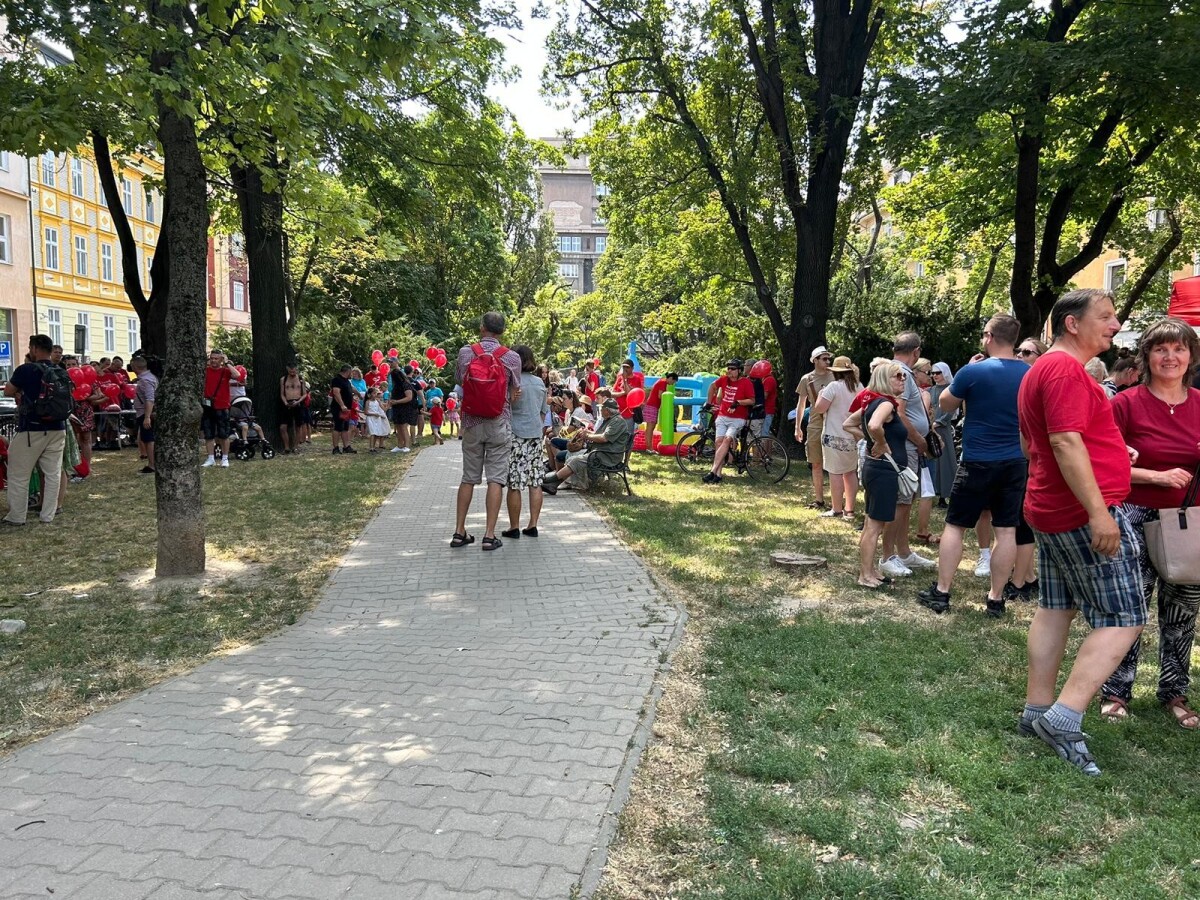 Pochod Hrdí na rodinu