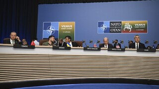 Rada NATO-Ukrajina možno opäť zasadne, Zelenskyj požiadal o jej zvolanie