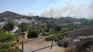 Slovenskí hasiči majú za sebou prvý deň v nasadení na gréckom ostrove Rodos