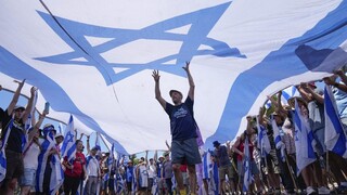 Izraelský parlament schválil kľúčovú časť súdnej reformy. Obmedzuje právomoc Najvyššieho súdu