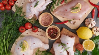 Chyby, ktoré so surovým kuracím mäsom robíte zrejme aj vy: Takto sa má pripravovať správne