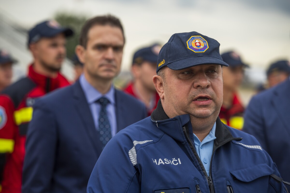 slovenskí hasiči letia na Rodos