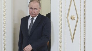 Putinov koniec sa blíži, hovorí bývalý špión. Západ by sa mal pripraviť