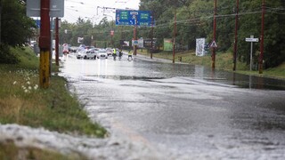 Pozor pred búrkami! Slovensku hrozia povodne