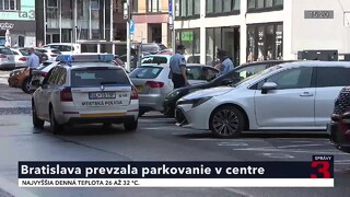 Za parkovanie v centre Bratislavy budú vodiči po novom platiť mestu. Stane sa tak po viac ako 17-tich rokoch