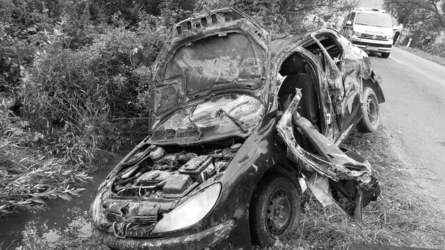 Vážna nehoda pri Vranove nad Topľou má tragický koniec. Zomrelo pri nej malé dieťa