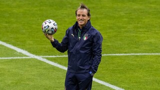 Mancini už nie je trénerom Talianska. Rozhodnutie prišlo nečakane