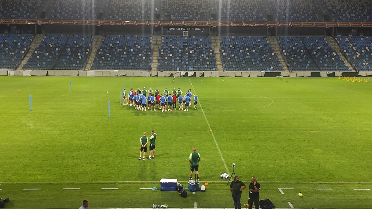 Na snímke tréning futbalistov Slovana.