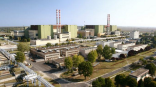 Maďarsko podpísalo s Ruskom upravenú dohodu o rozšírení jadrovej elektrárne