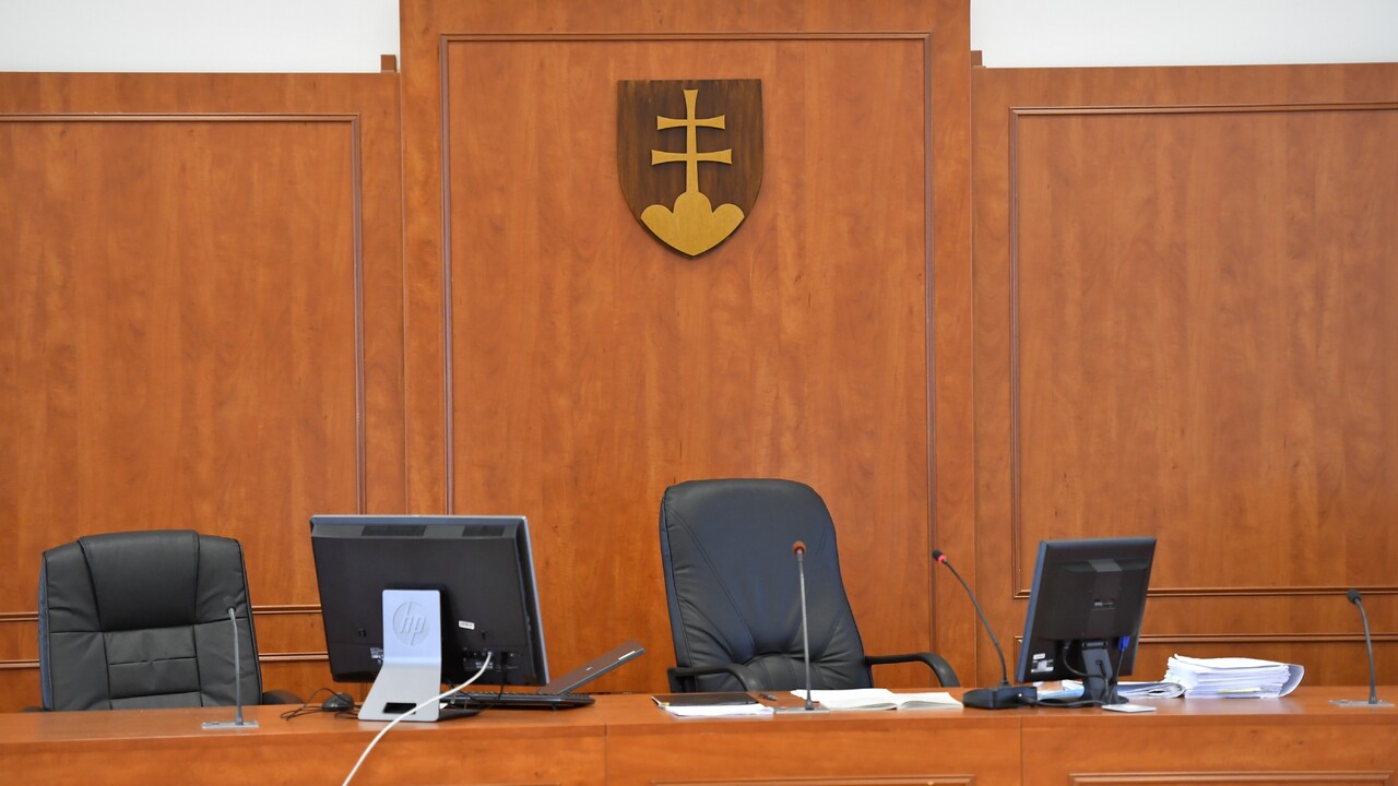 Špecializovaný trestný súd by mal schvaľovať dohodu o vine a treste medzi prokurátorom a Slobodníkom