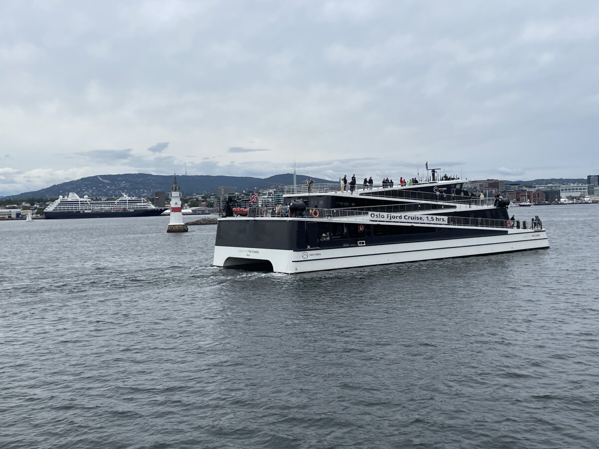 Lodná hromadná preprava