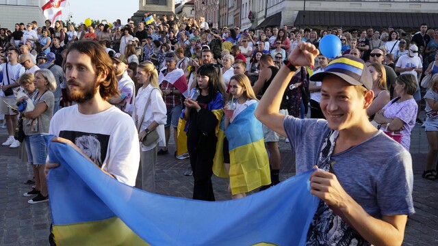 Ukrajina slávila 32 rokov nezávislosti. Ľudia oslavovali po celej krajine