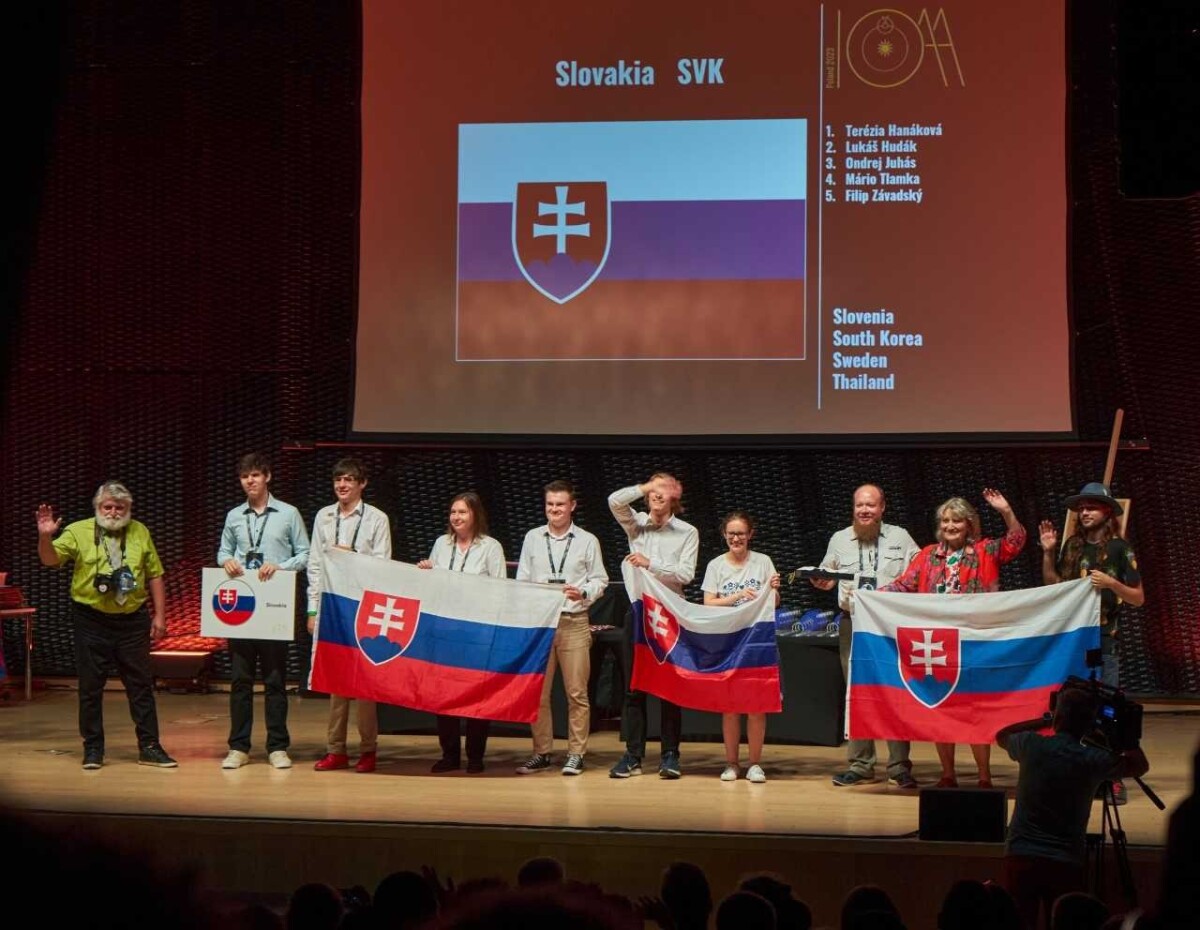 Slovenskí študenti
