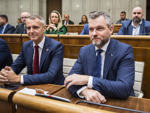 Politické strany podpisujú memorandá o spolupráci so ZMOS. Cieľom je vyrovnať regionálne rozdiely 