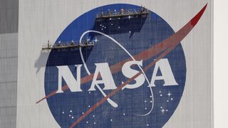 Šéf NASA varuje pred čínskou vojenskou prítomnosťou vo vesmíre. Myslí si, že ide o vesmírne preteky