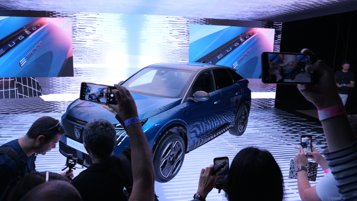 P3008 XXXXHHHHH.00_00_30_21.Still001.jpg