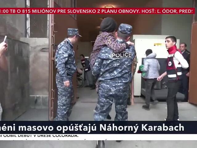 Z Náhorného Karabachu odišlo do Arménska už takmer 3-tisíc ľudí. Obávajú sa etnickej čistky