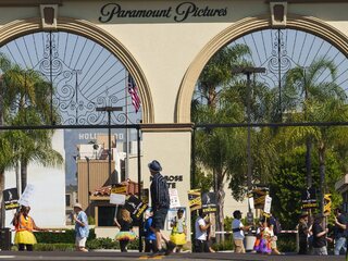 Hollywood_Strikes694379.jpg