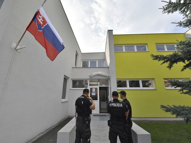 Voľby sprevádzajú problémy. Na Orave nafúkali predseda aj člen volebnej komisie 