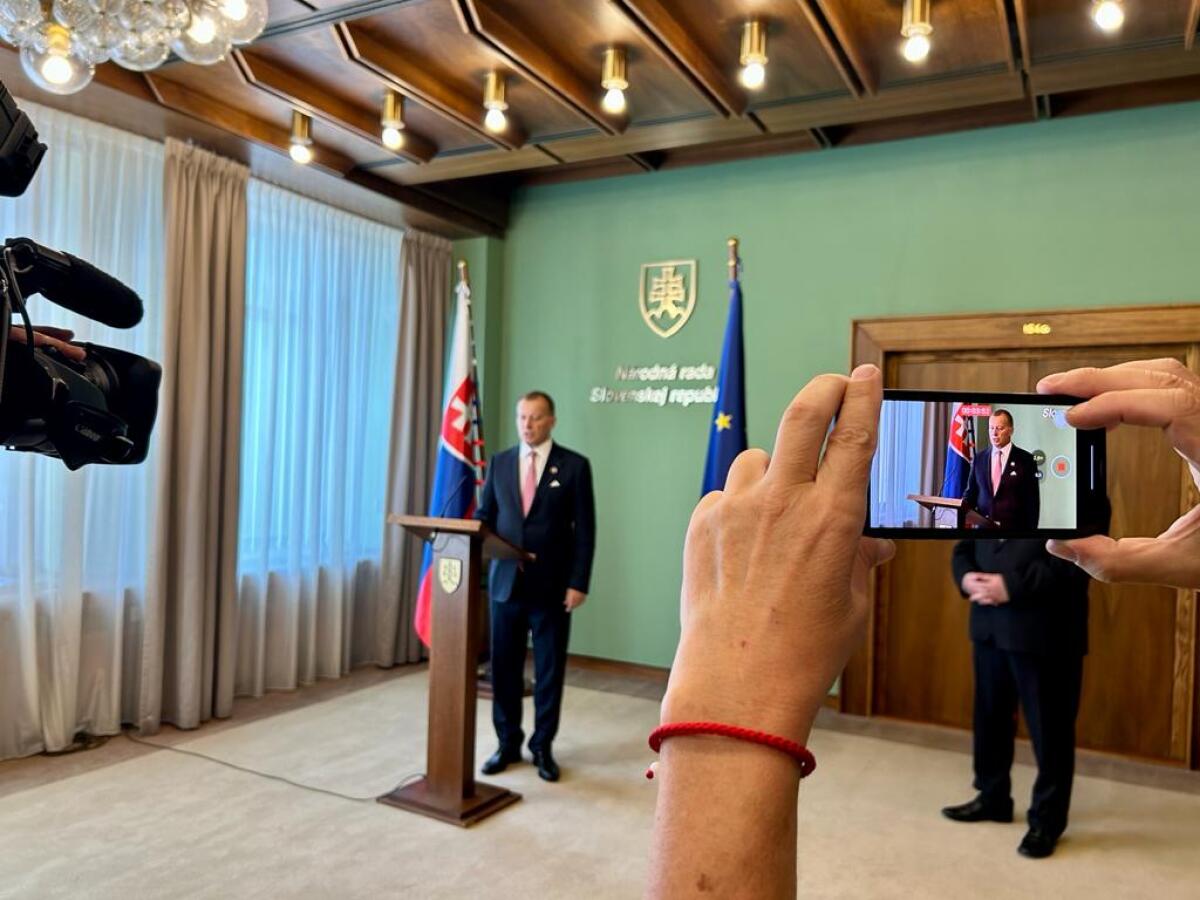 Akt odovzdávania zápisnice