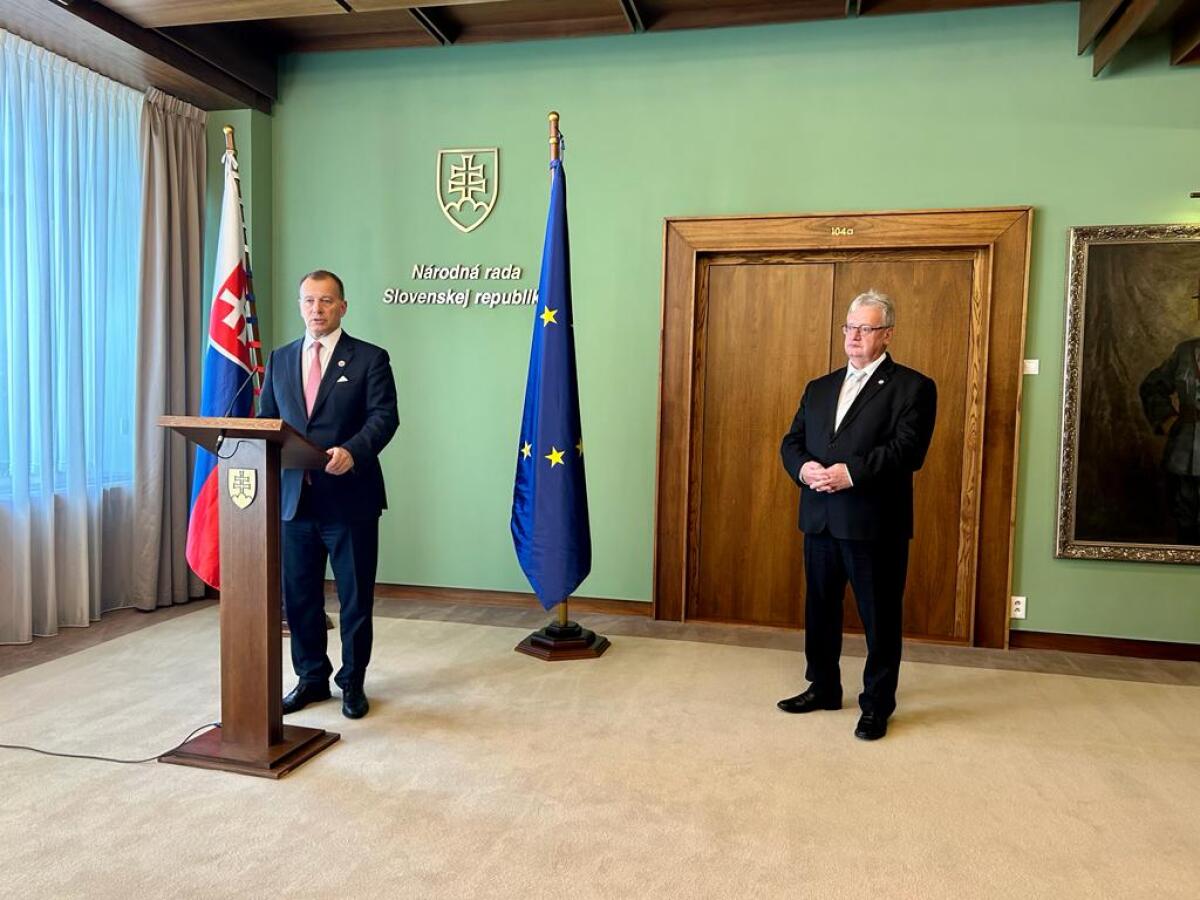 Akt odovzdávania zápisnice