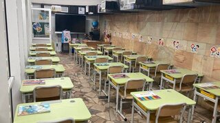Charkov vybuduje prvú podzemnú školu na Ukrajine. Chce chrániť žiakov pred ruským ostreľovaním