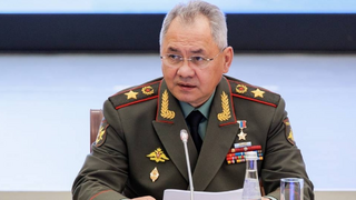 Putin odvolal Šojgua z postu ministra obrany.  Na nového šéfa rezortu navrhol vymenovať vicepremiéra Andreja Belousova