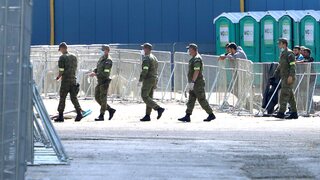 Migrantov budú registrovať v Opatovskej Novej Vsi. Záchytný bod vo Veľkom Krtíši končí