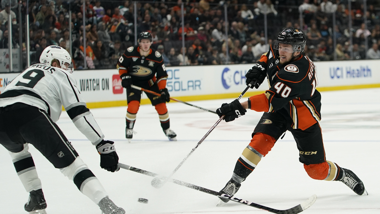 Kings_Ducks_Hockey690157989878.jpg