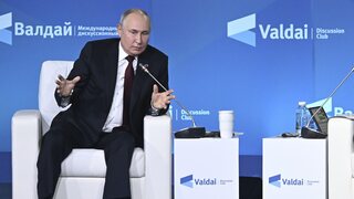 Putin na konferencii Valdaj: Konflikt na Ukrajine sme nezačali, snažili sme sa to ukončiť. Nepotrebujeme ďalšie územia, sme najväčšia krajina na svete