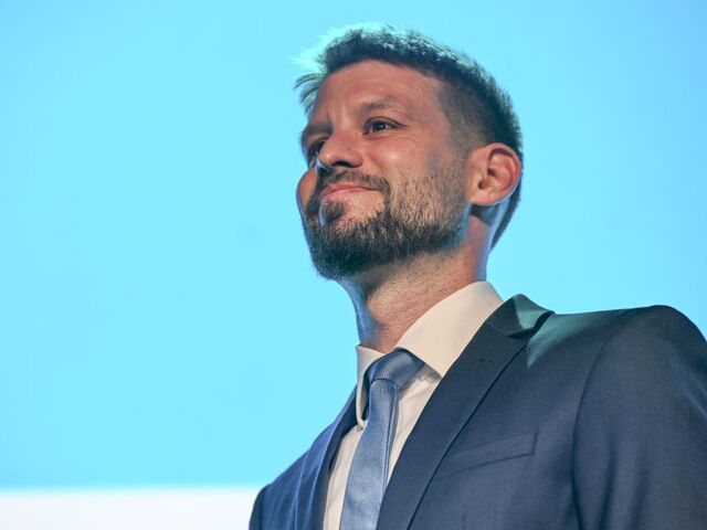 Šimečka je ochotný vzdať sa postu premiéra v prospech Pellegriniho, Hlas reagoval. Gröhling si myslí, že má tiež ponúknuť aj rezort vnútra
